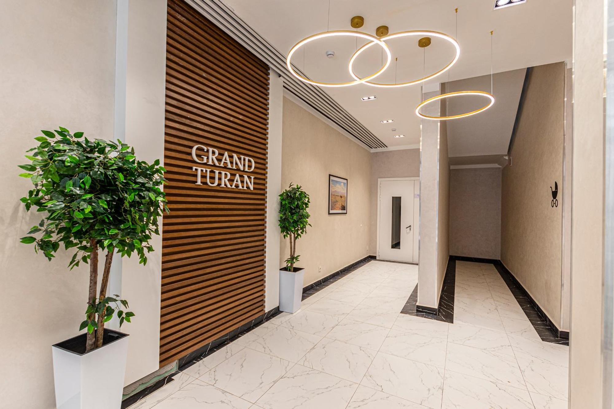 Raisson Aparthotel G84 Хан Шатыр Astana Exterior foto